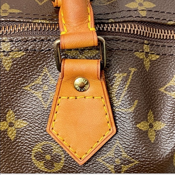 SOLD Authentic Louis Vuitton Speedy 40 Handbag - Picture 7 of 13